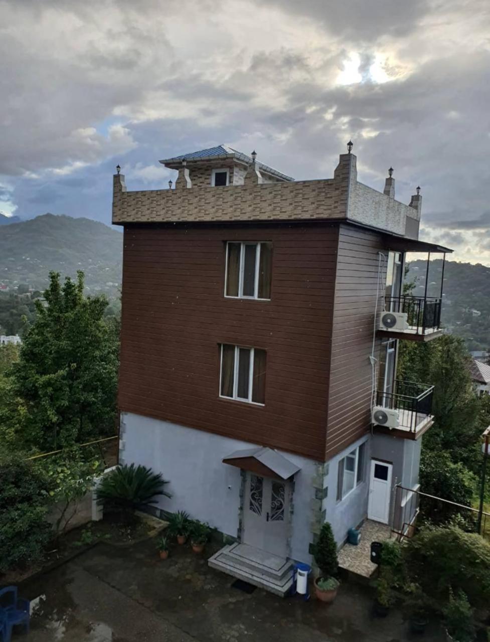 Gt House Batumi Hotel Kültér fotó