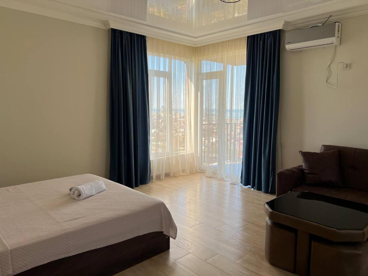 Gt House Batumi Hotel Kültér fotó